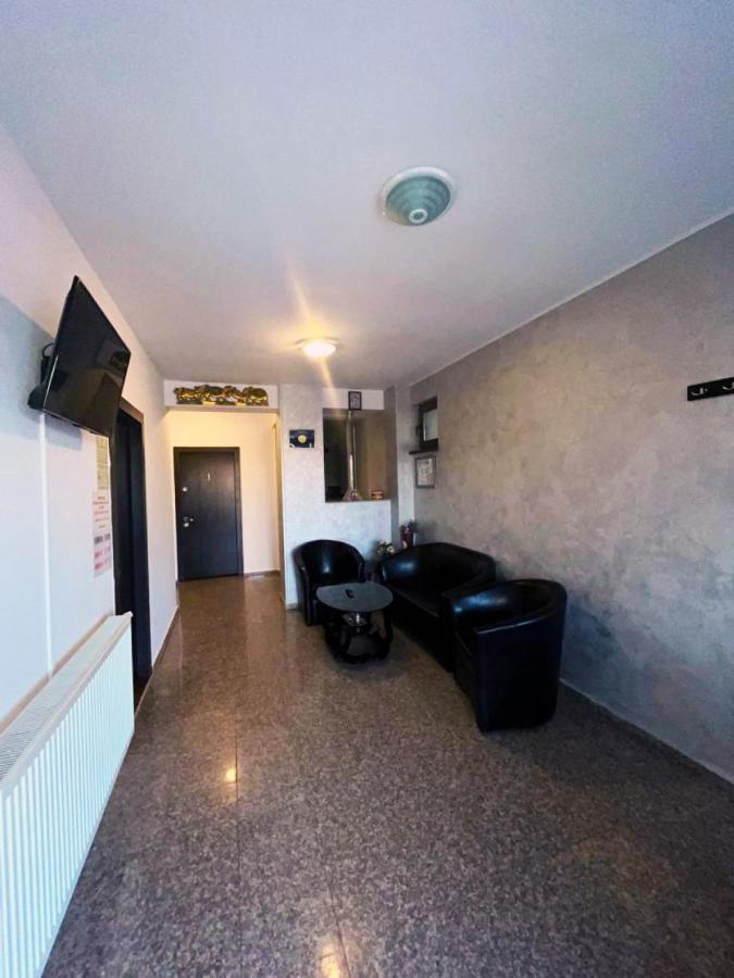 Florencia Studios Κονστάντζα Εξωτερικό φωτογραφία